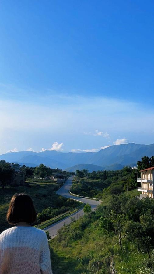 Orea Hotel Himare Exterior photo